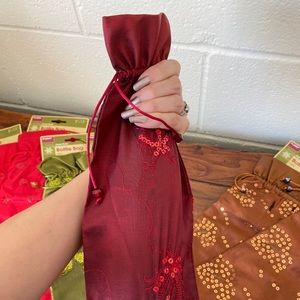 Bundle of cloth gift bags NWOT